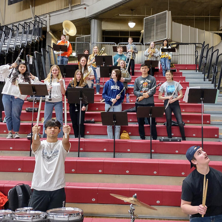 11/13/2025 7:30pm - Cashmere Jazz Night @CMS Auditorium (featuring MS and HS Jazz Bands, HS Jazz Choir, and Cashmere Alumni Jazz Ensemble)
